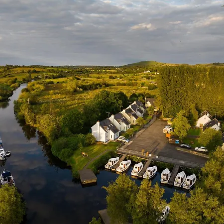 Leitrim Quay - Riverside 6 *